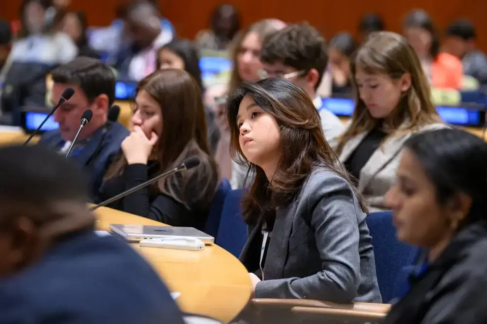 un youth 1000x667.jpg